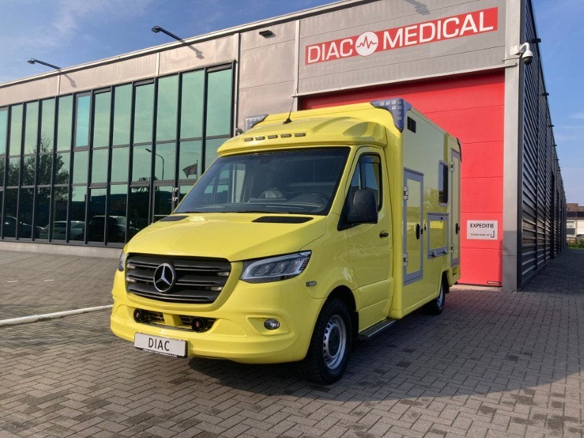 Mercedes-Benz Sprinter 319 CDI Container Ambulance, Auto's, Automaat, Gebruikt, Euro 6, 2987 cc