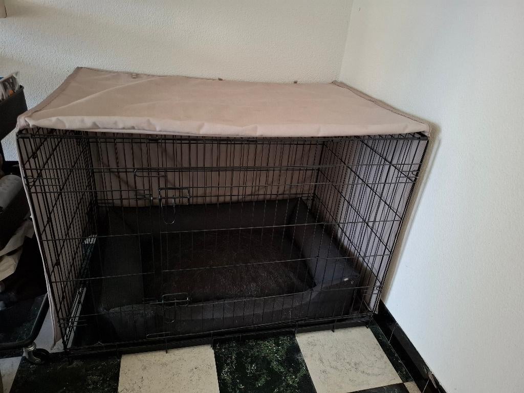 Hondenbench, incl. hoes: 77(h) x 108(l) x 71(d), Dieren en Toebehoren, Ophalen, Gebruikt