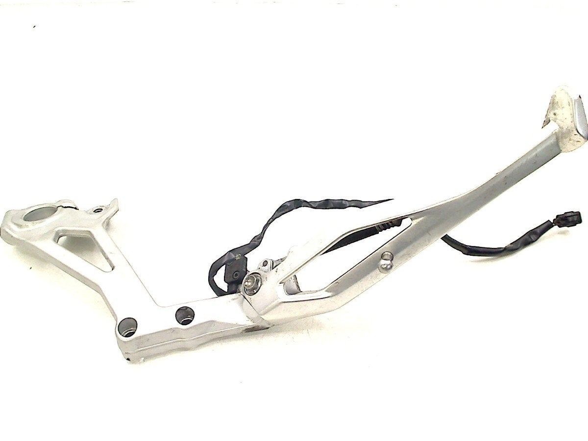 ZIJSTANDAARD Ducati Streetfighter V4 (V4S) 2020-2022, Dhr. S. di Majo, Gebruikt, Info@cama-motorparts.nl, P.J. Troelstraweg 8 8
3144 CX  MAASSLUIS, NL
