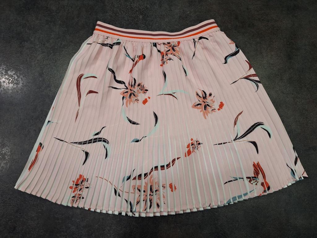Rokje cks 10 jaar, Enfants & Bébés, Vêtements enfant | Autre, Enlèvement