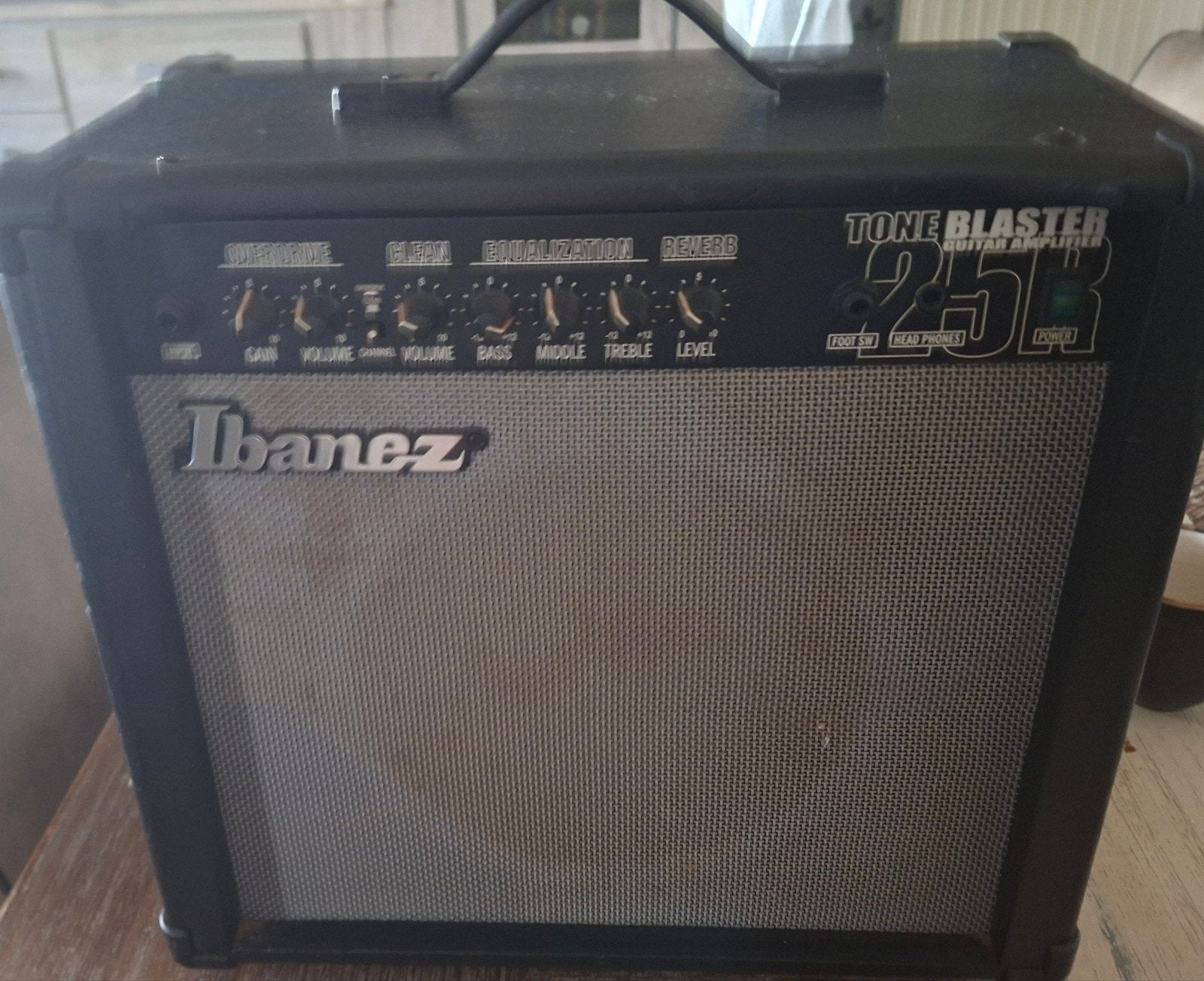 Fender, Muziek en Instrumenten, Ophalen, Zo goed als nieuw, Gitaar, Minder dan 50 watt