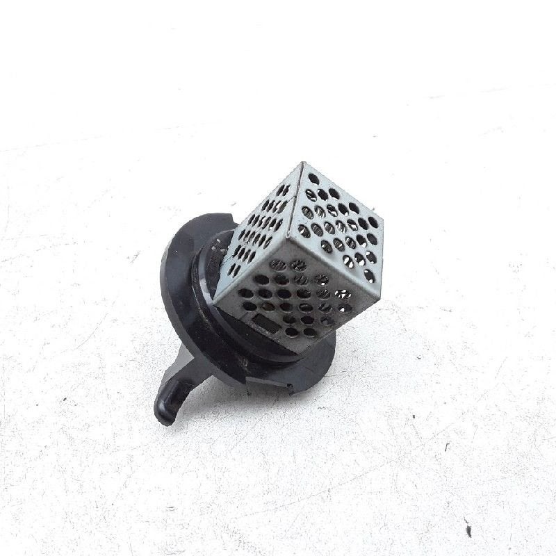 KACHELWEERSTAND Suzuki Ignis (FH) (01-2000/12-2005), Gebruikt, Suzuki