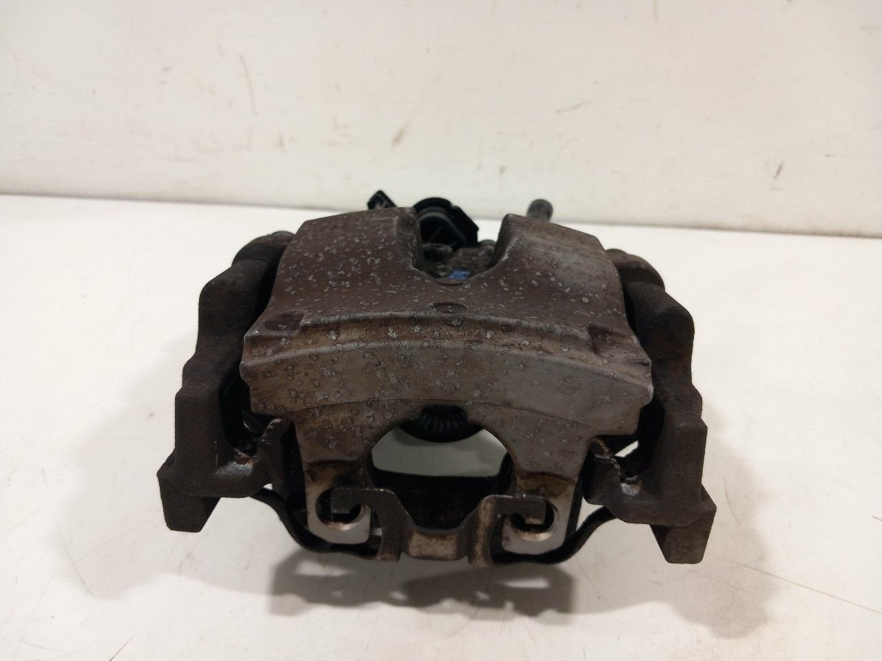 Remklauw links achter Mercedes-Benz C-Klasse, Onderdelen@venauto.nl, Van der Ven Autorecycling B.V., Ettenseweg 76, 4706 PB Roosendaal, The Netherlands