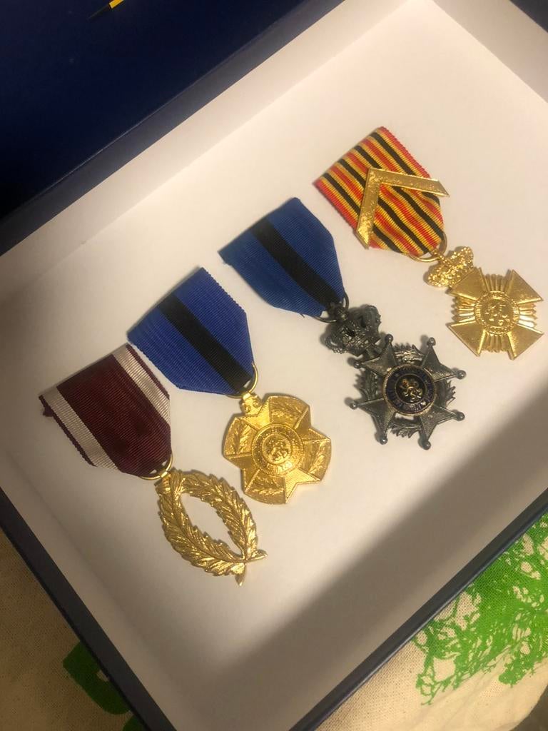 Medailles ~ België, Ophalen