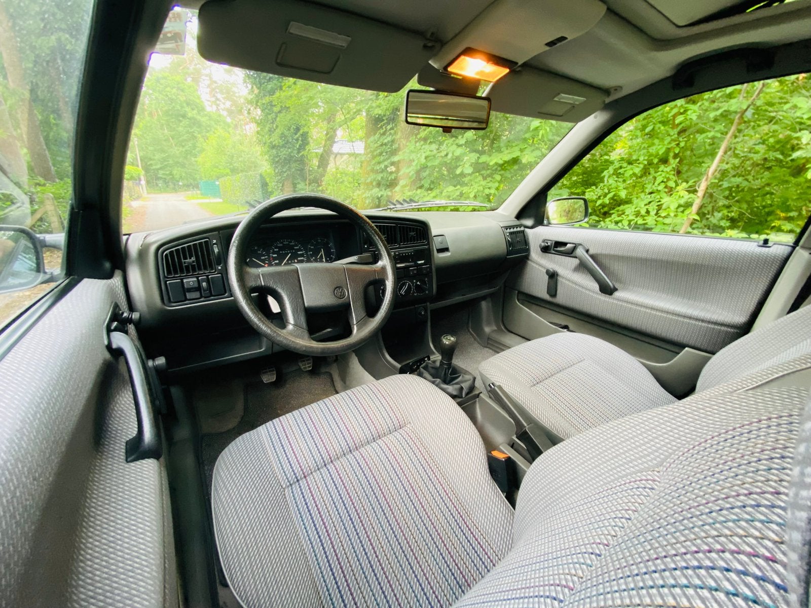 Oldtimer Volkswagen Passat 35i, foto 5