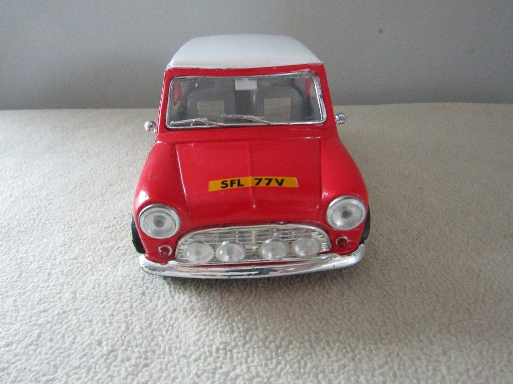 Mini Cooper Monte Carlo - 1/18, Enlèvement ou Envoi, Utilisé, Voiture, Autres marques