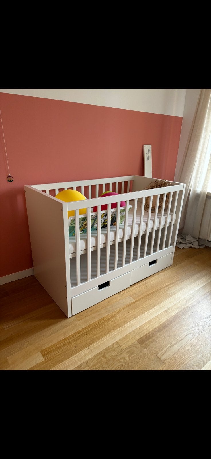 Babybed, Kinderen en Baby's, Kinderkamer | Complete kinderkamers, Ophalen, Zo goed als nieuw