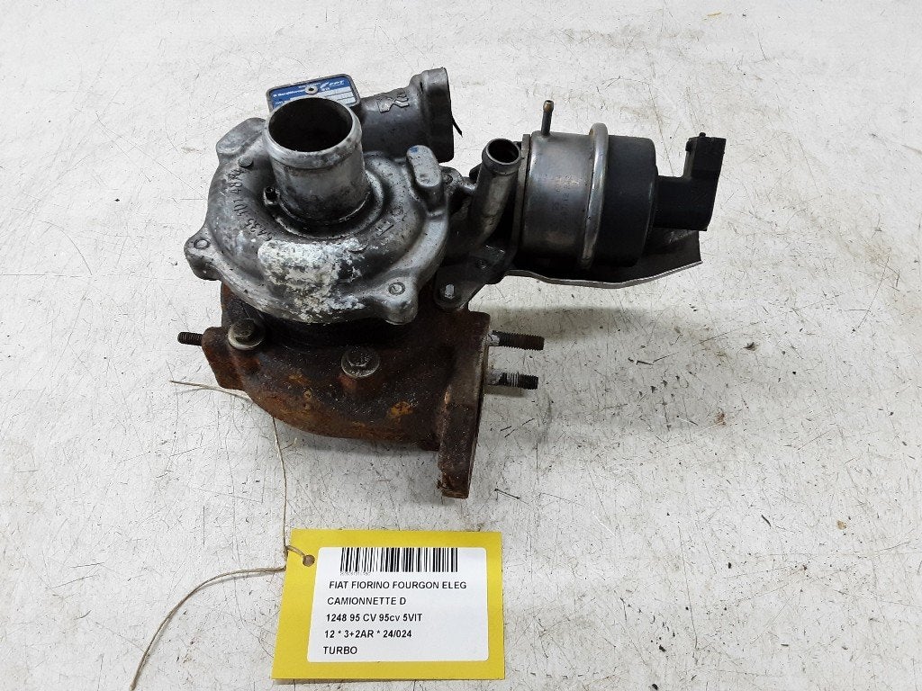 TURBO Fiat Fiorino (225) (01-2007/12-2012) (55225439), Auto-onderdelen, FCA Germany GmbH, Gebruikt, IPC D1-09 Bahnhofsplatz
65423  Rüsselsheim am Main, DE