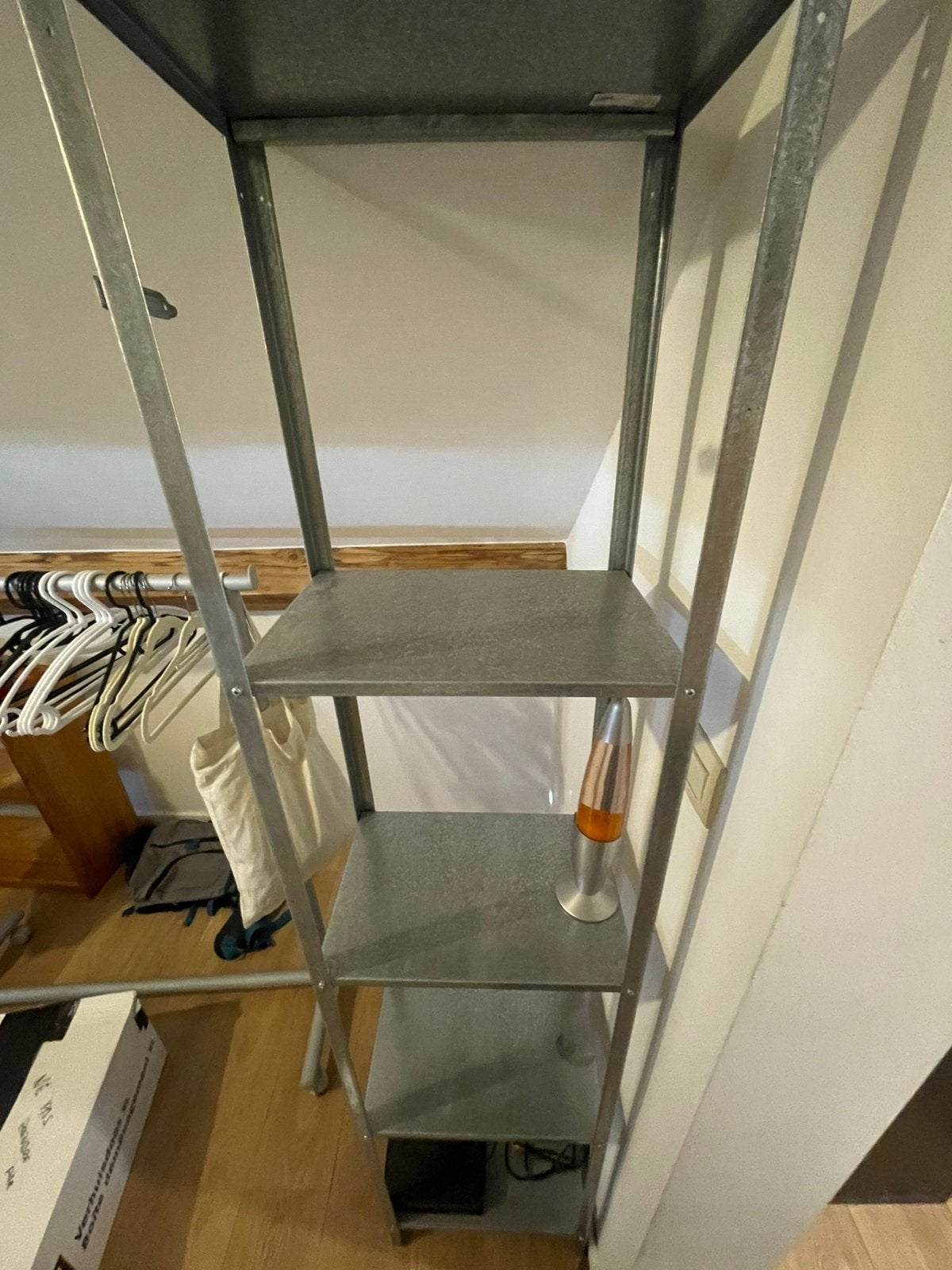Étagères en metal, Maison & Meubles, Armoires | Vitrines, Enlèvement, Comme neuf