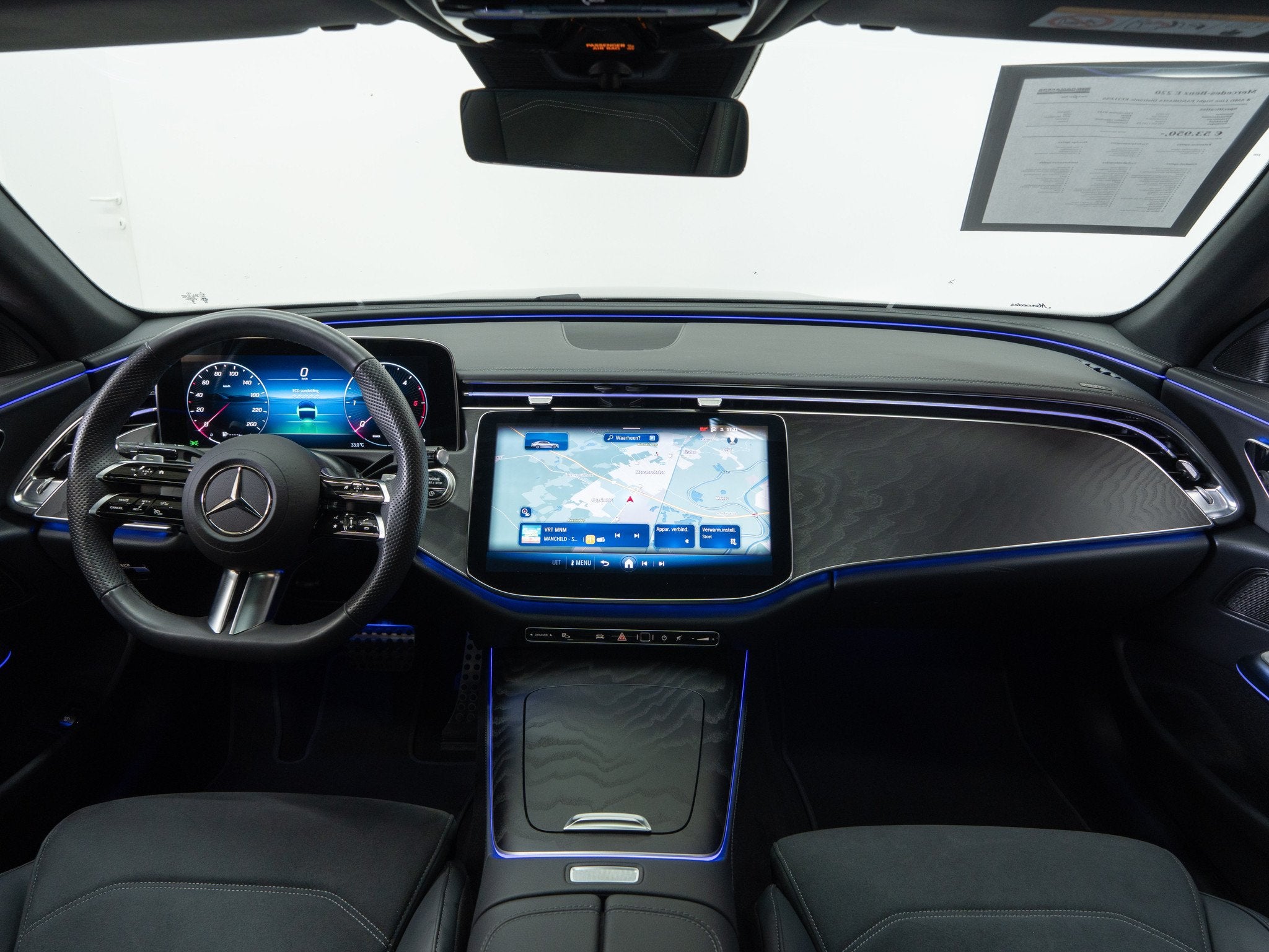Mercedes-Benz E 220 d AMG Line Night PANORAMA Distronic KEYL, Auto's, Automaat, Gebruikt, Zwart, 4 cilinders