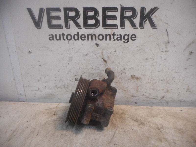 POMPE DE DIRECTION Ford Ka I (01-1996/11-2008) (hbd-xj), Henry-Ford-Straße  1
50735  Köln, DE, Ford-Werke GmbH, Kunden@ford.com