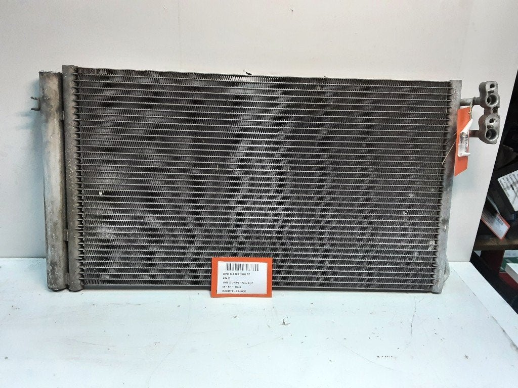 RADIATEUR CLIMATISATION BMW 3 serie Touring (E91) (3213311), Mevr. I. Hauben, Utilisé, BMW, Rue de l'Espoir 34 34
4030  GRIVEGNÉE, BE