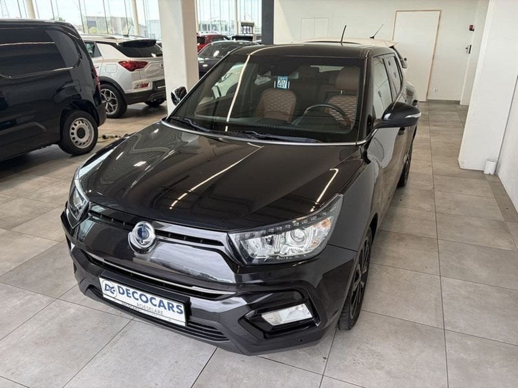 SsangYong Tivoli Apple Carplay - Android Auto / Trekhaak /, Sportstoelen, Zwart, 5 deurs, 129 pk
