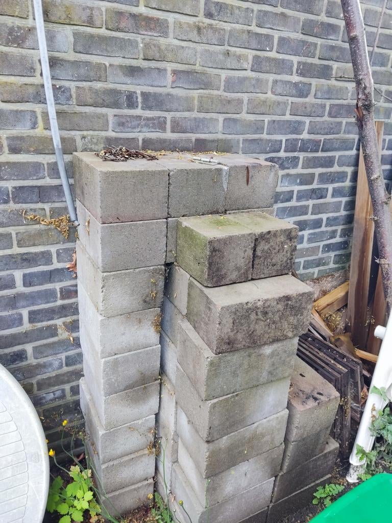 Gratis op te halen beton stenen., Ophalen, Beton