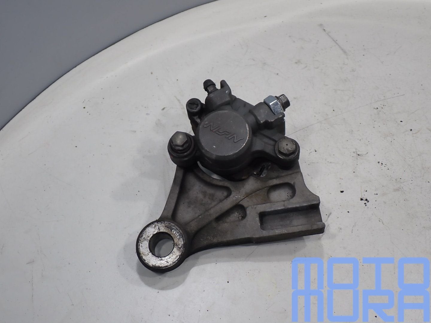 Achterremklauw voor Honda CB 900 F 2002 - 2007 CB900 CB900F, Gebruikt, Ophalen of Verzenden, Rivium Boulevard 201-234, 2909 LK Capelle aan den IJssel