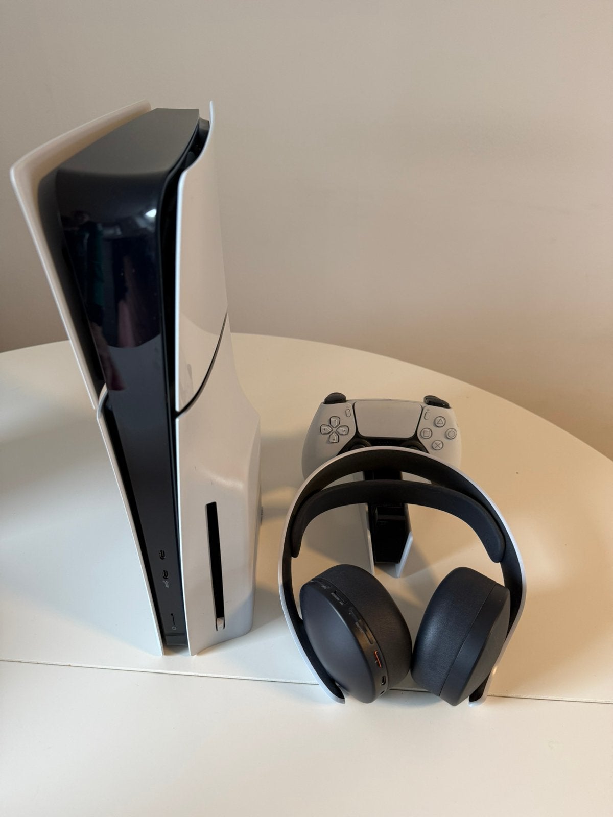 Console Ps5 standard + Casque pulse 3D, chargeur de manette, Ophalen, Gebruikt, Playstation 5