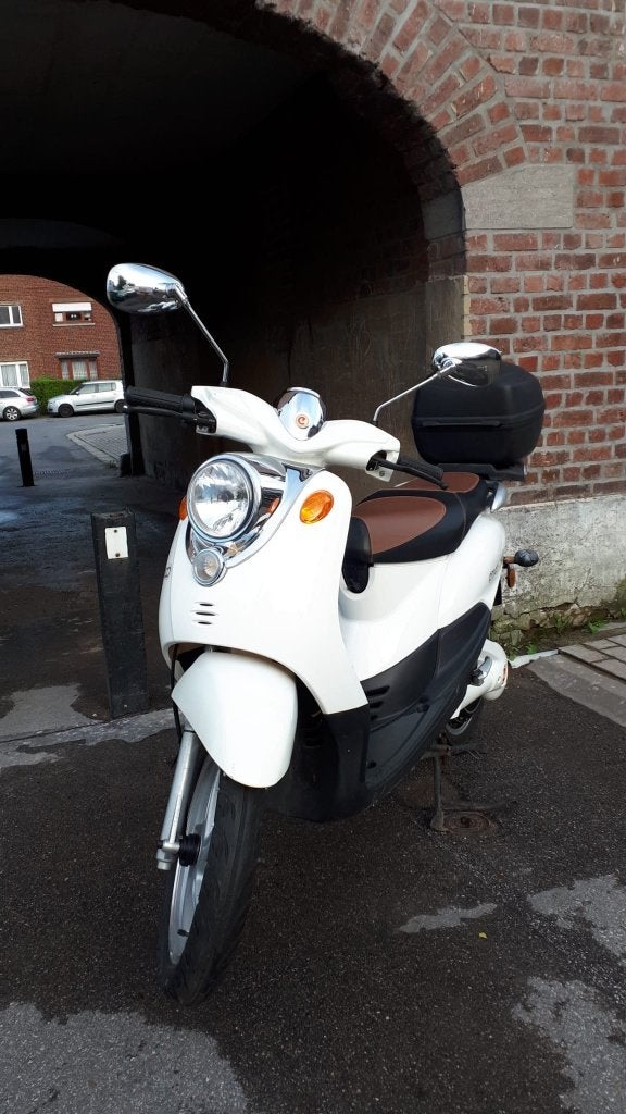 ELECTR.SCOOTER EMCO 1320KM Cat.A 45Km/h.zr.goede staat, Fietsen en Brommers, Scooters | Overige merken, Ophalen, Emco, Gebruikt