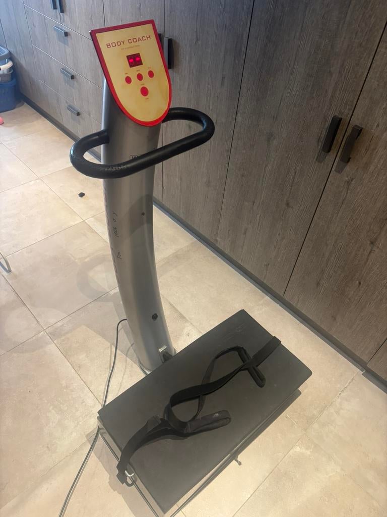 Body Coach - plaque vibrante = 75€, Enlèvement, Comme neuf