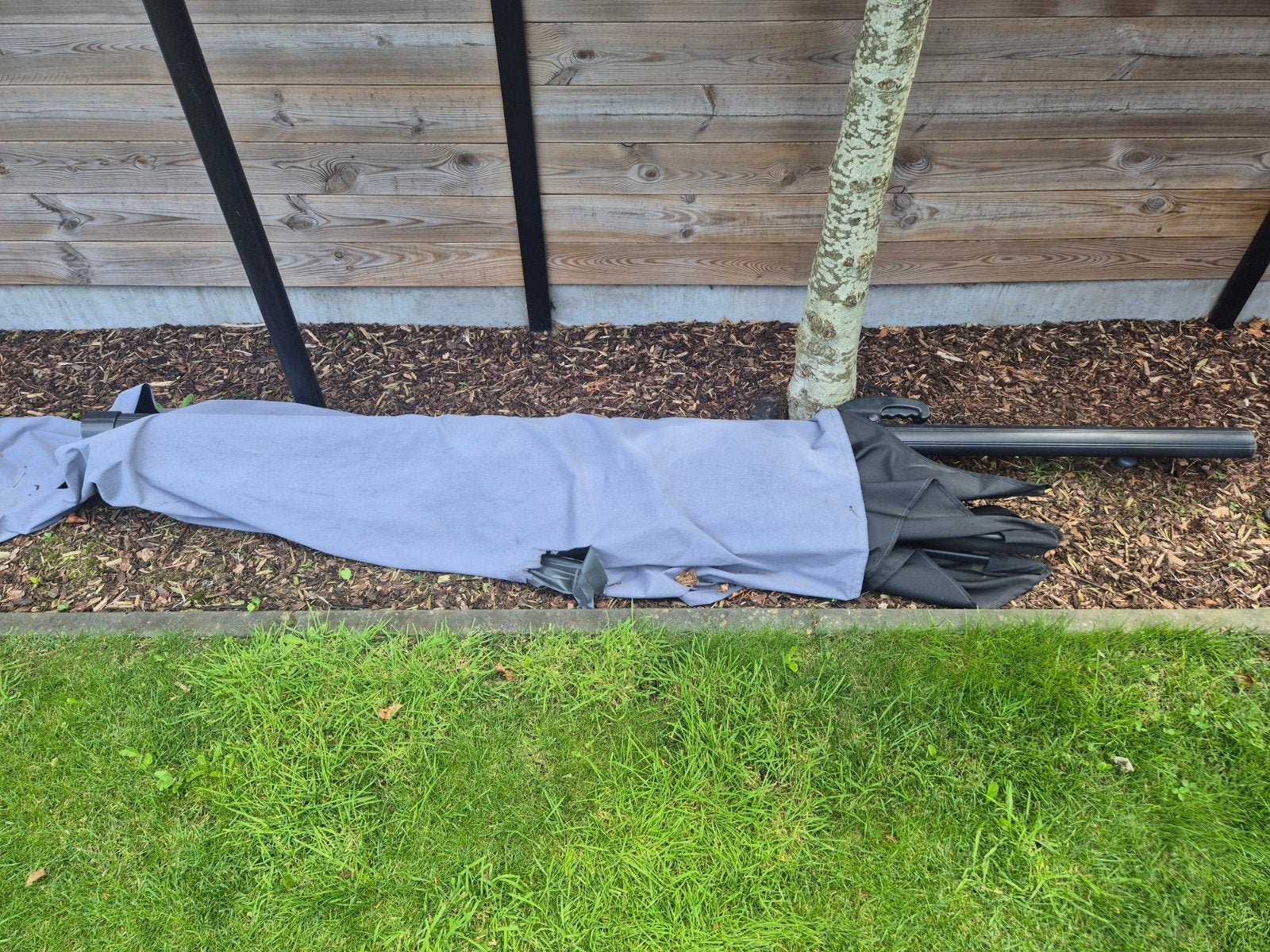 Tuinparasol stuk = gratis af te halen, Tuin en Terras, Ophalen