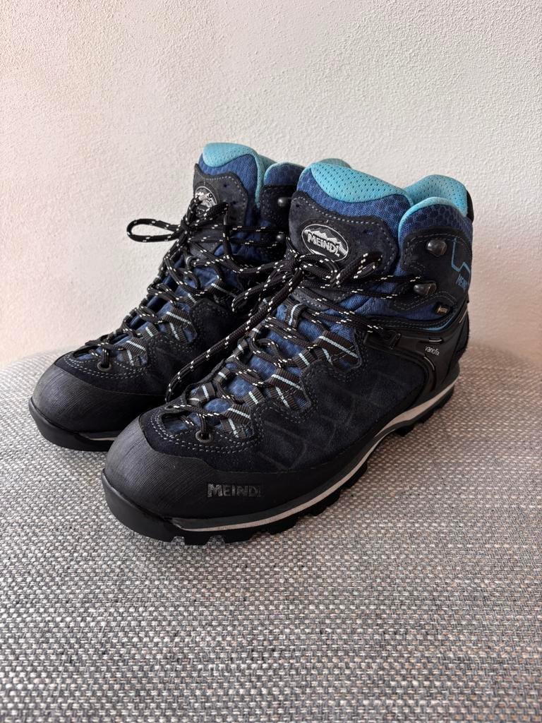 Kwalitatieve wandelschoenen bergschoenen, Ophalen of Verzenden, Zo goed als nieuw