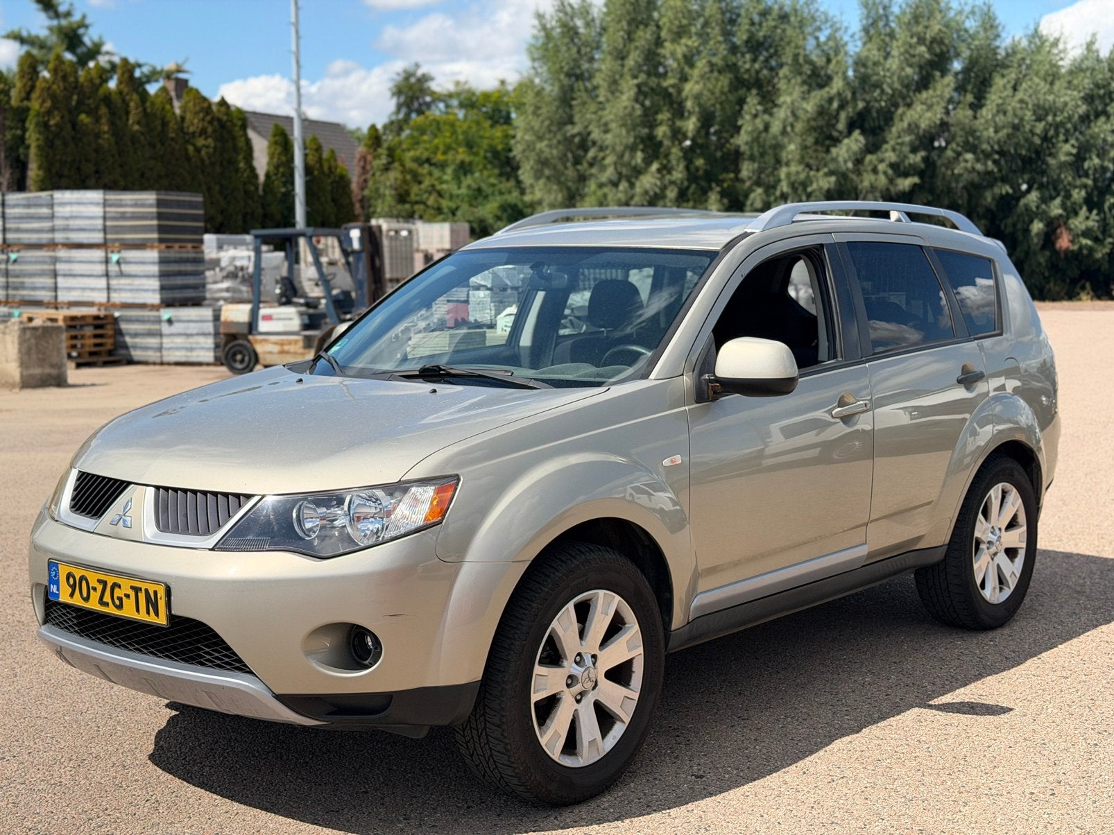 Mitsubishi Outlander 2.4 BENZINE, Autos, Achat, Outlander, Boîte manuelle, Autres couleurs