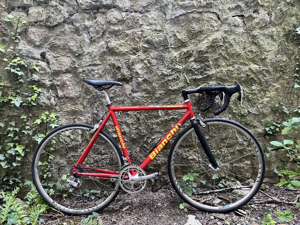 Vélo route Bianchi Racing Team RÉVISÉ, Sports & Fitness, Cyclisme, Utilisé, Enlèvement