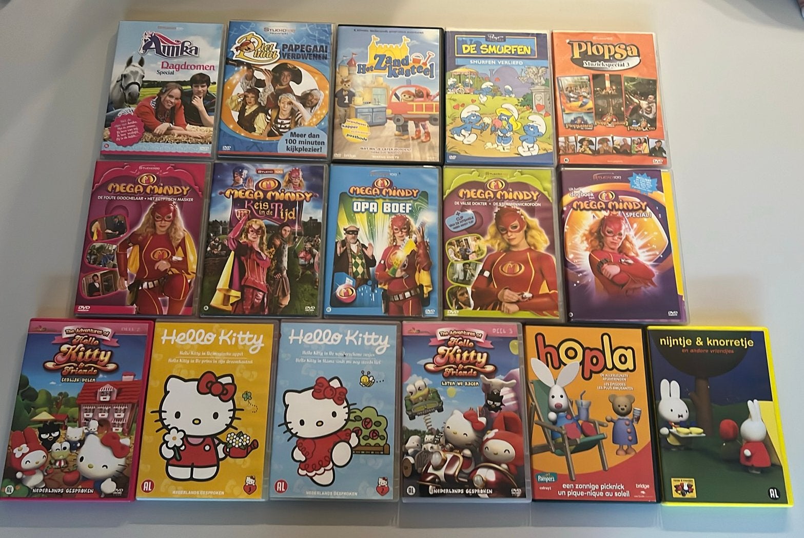 DVD 16 pièces, Enlèvement, Utilisé, Fable ou Conte (de fées)
