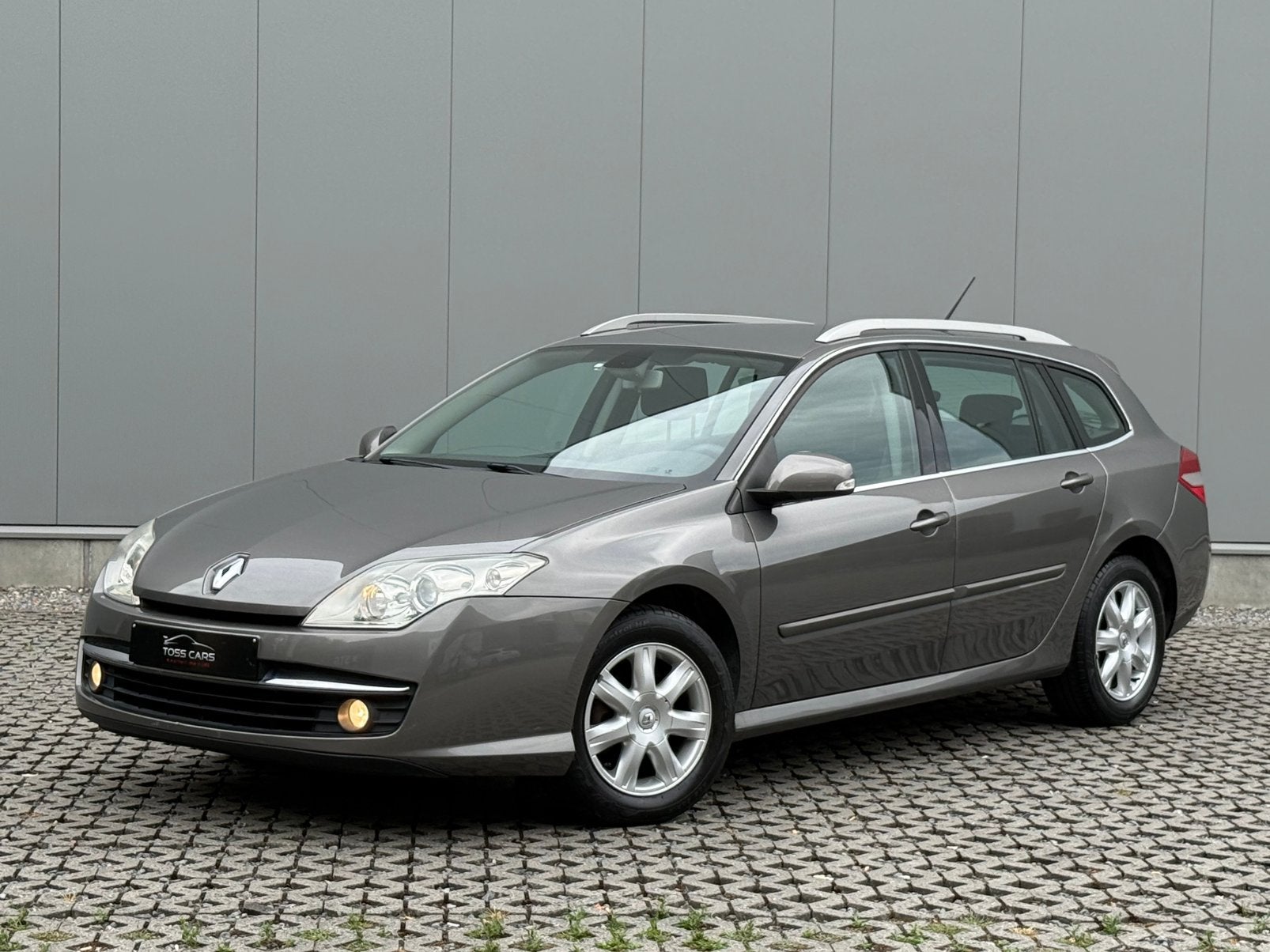 ✅Renault Laguna 1.5DCi! Airco | Navi | Cruise | Gekeurd vvk!, Voorwielaandrijving, Laguna, Bruin, Grijs