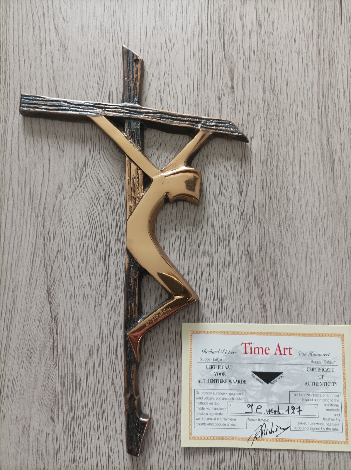 Kruisbeeld in brons, Collections, Religion, Enlèvement ou Envoi