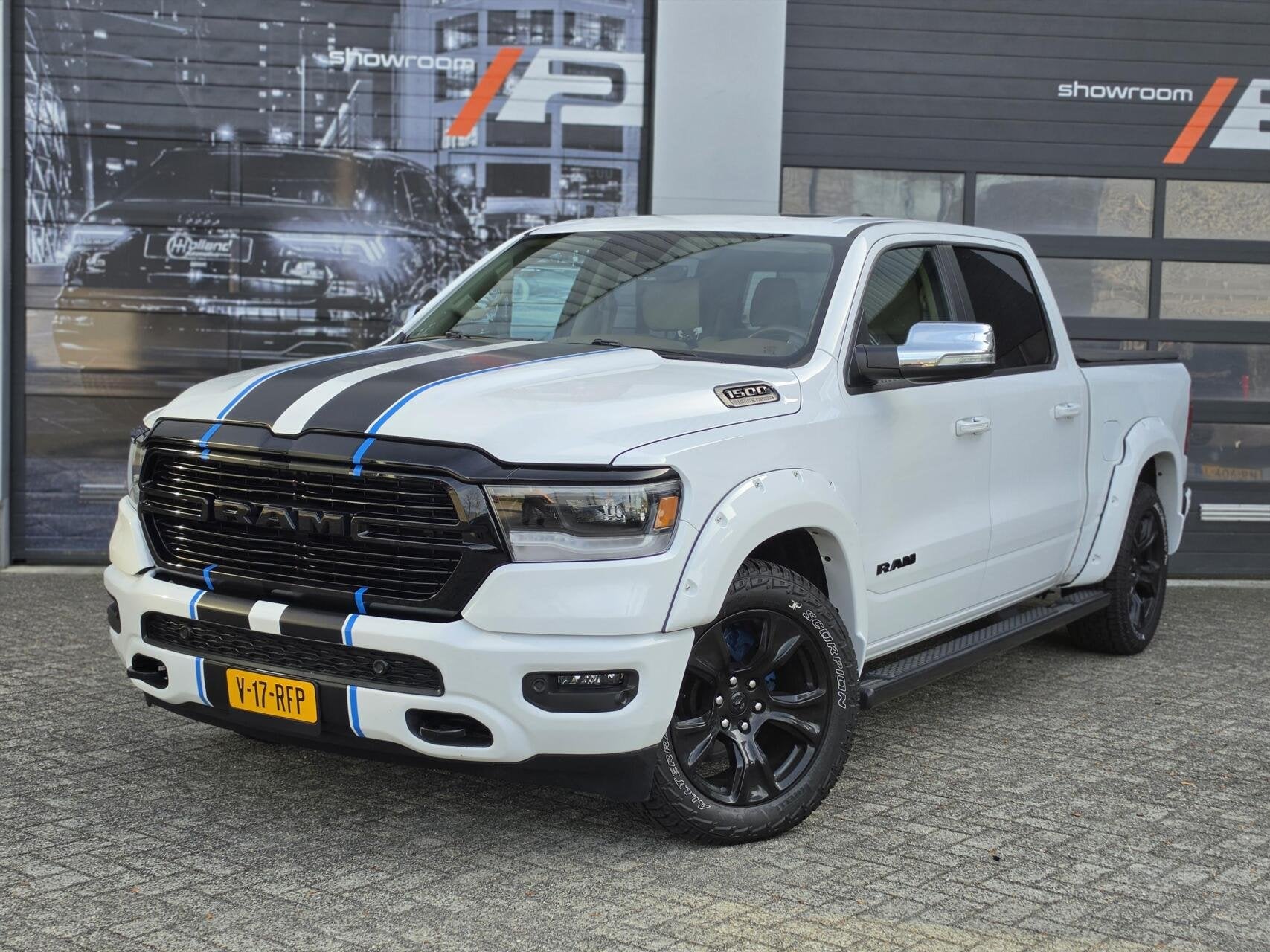 Dodge Ram 1500 4X4 5.7 V8 Crew Cab Laramie| MARGE! |VOL OPTI, Autos, Cuir, Achat, 4 portes, 5 places