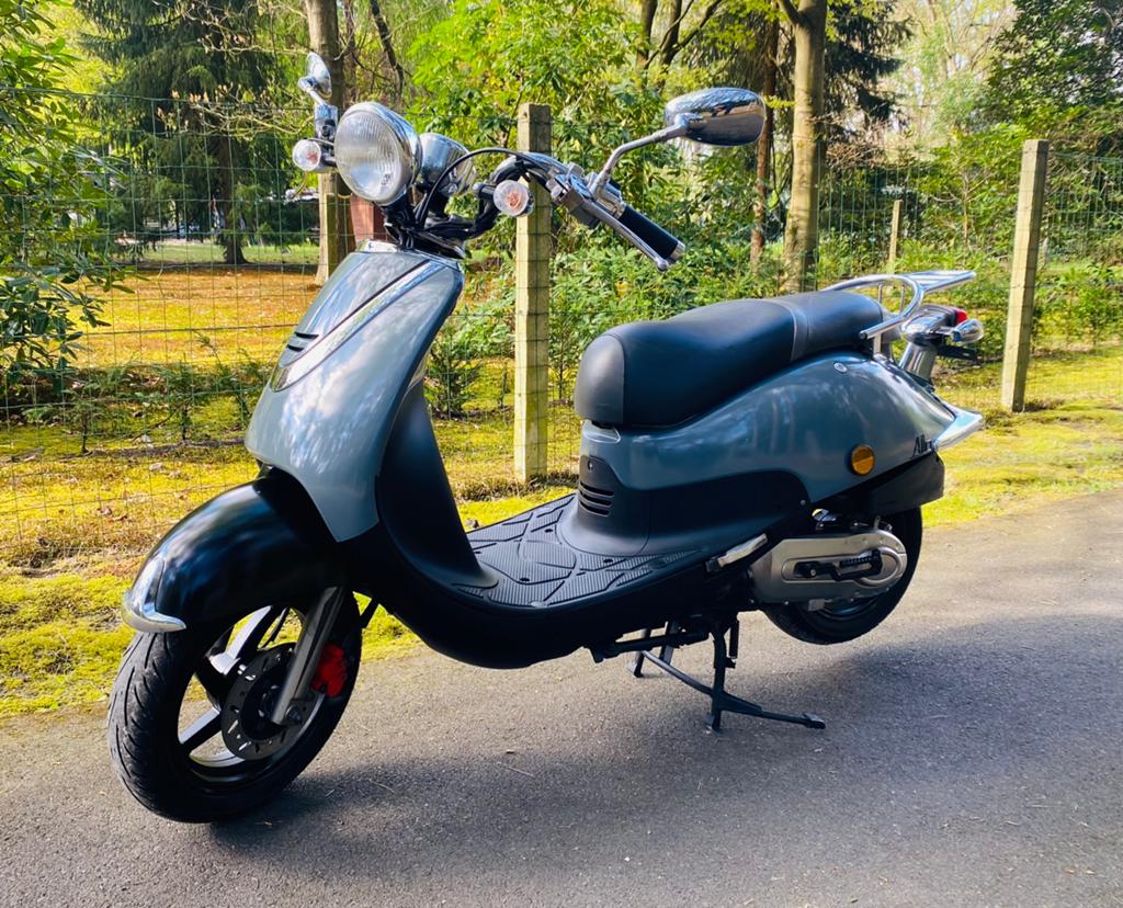 Scooter Sym Allo 50cc B-klasse, Fietsen en Brommers, Scooters | SYM, Gebruikt, Allo, Klasse B (45 km/u), Benzine, Ophalen