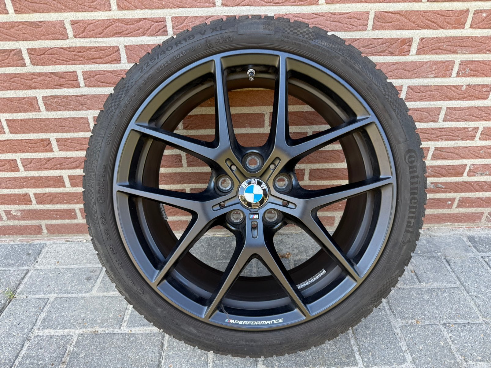 BMW 1 serie F40 2 serie F44 18 inch velgen 554M winterbanden, Ophalen, 18 inch, Banden en Velgen, Winterbanden