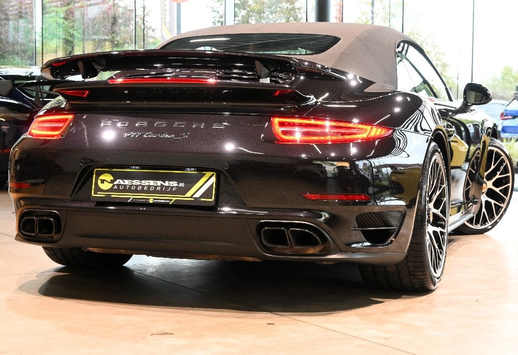 Porsche 911/ 991.1 Turbo S Cabrio **MEMORY/PCCB/BURMESTER**, Auto's, Automaat, Cabriolet, Zwart, Leder