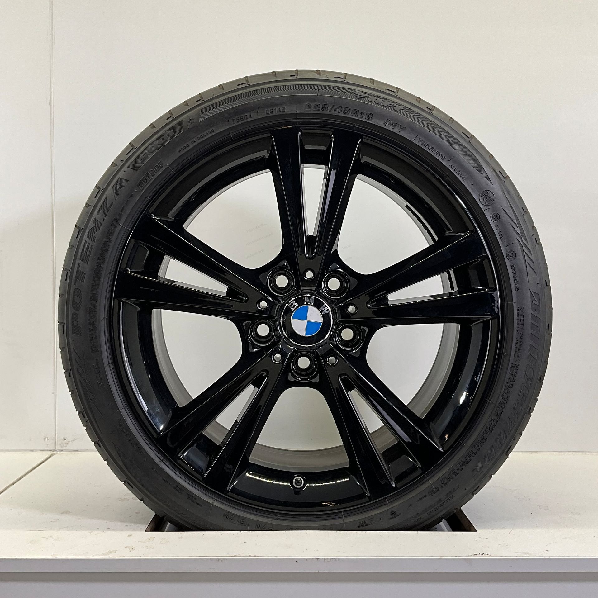 BMW X1 F48 X2 F39 SET VELGEN + ZOMERBANDEN 18 INCH ORIG. 385, Pneus et Jantes, Véhicule de tourisme, Pneus été, -