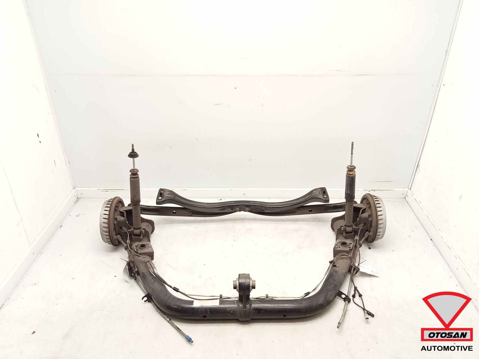 Renault Twingo 14+ Essieu arri re propulsion 555015256R a453, Autos : Pièces & Accessoires, Freins & Transmission, Renault, Utilisé