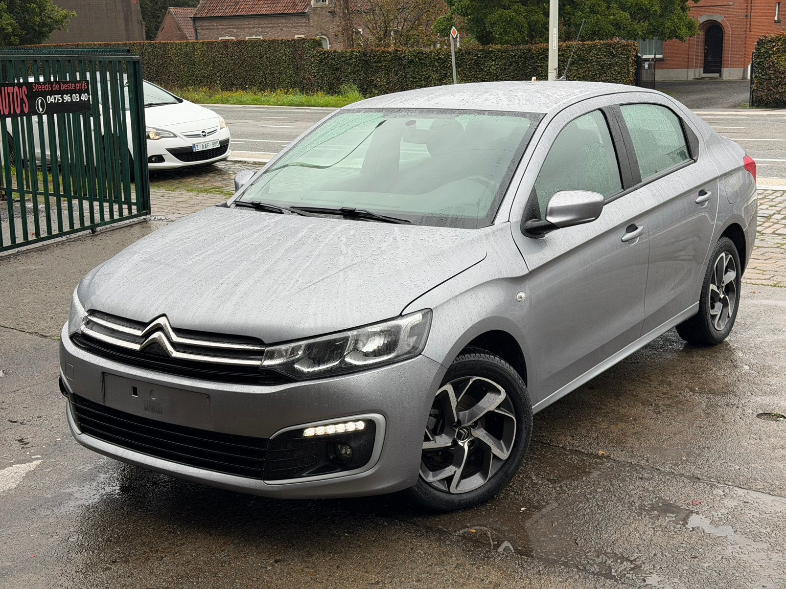 CITROËN C-ELYSÉE 1.2 BENZINE – SCHADEWAGEN – RIJDEND, Auto's, Voorwielaandrijving, Stof, 110 g/km, 1055 kg