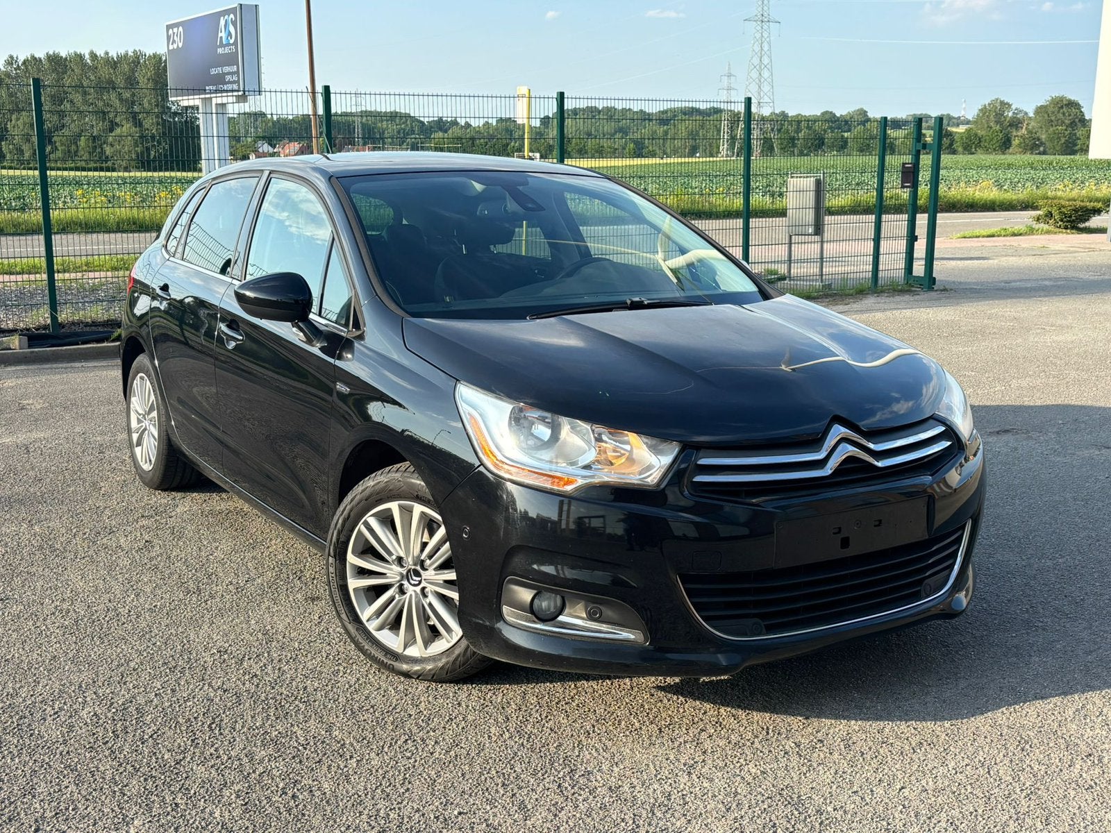 Citroen C4 1.6 essence boîte automatique Gps Airco, Euro 5, Achat, 4 portes, Entreprise
