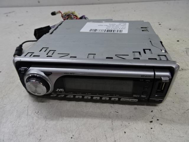 RADIO Volkswagen Polo IV (9N1 / 2/3) (01-2001/12-2012), Gebruikt, Volkswagen, Mevr. I. Hauben, Rue de l'Espoir 34 34
4030  GRIVEGNÉE, BE