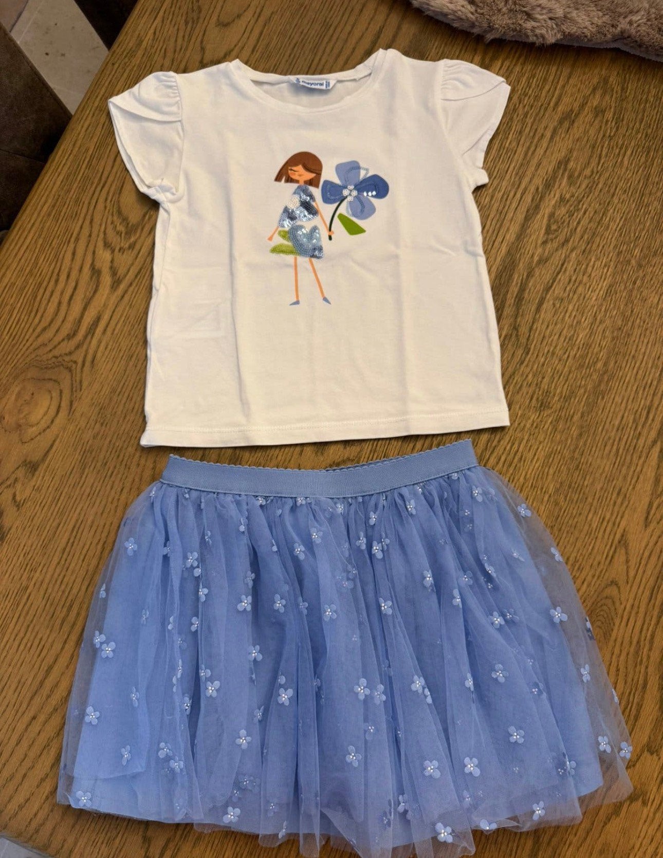 Tshirt met rokje Mayoral maat 110, Kinderen en Baby's, Kinderkleding | Maat 110, Ophalen of Verzenden, Zo goed als nieuw