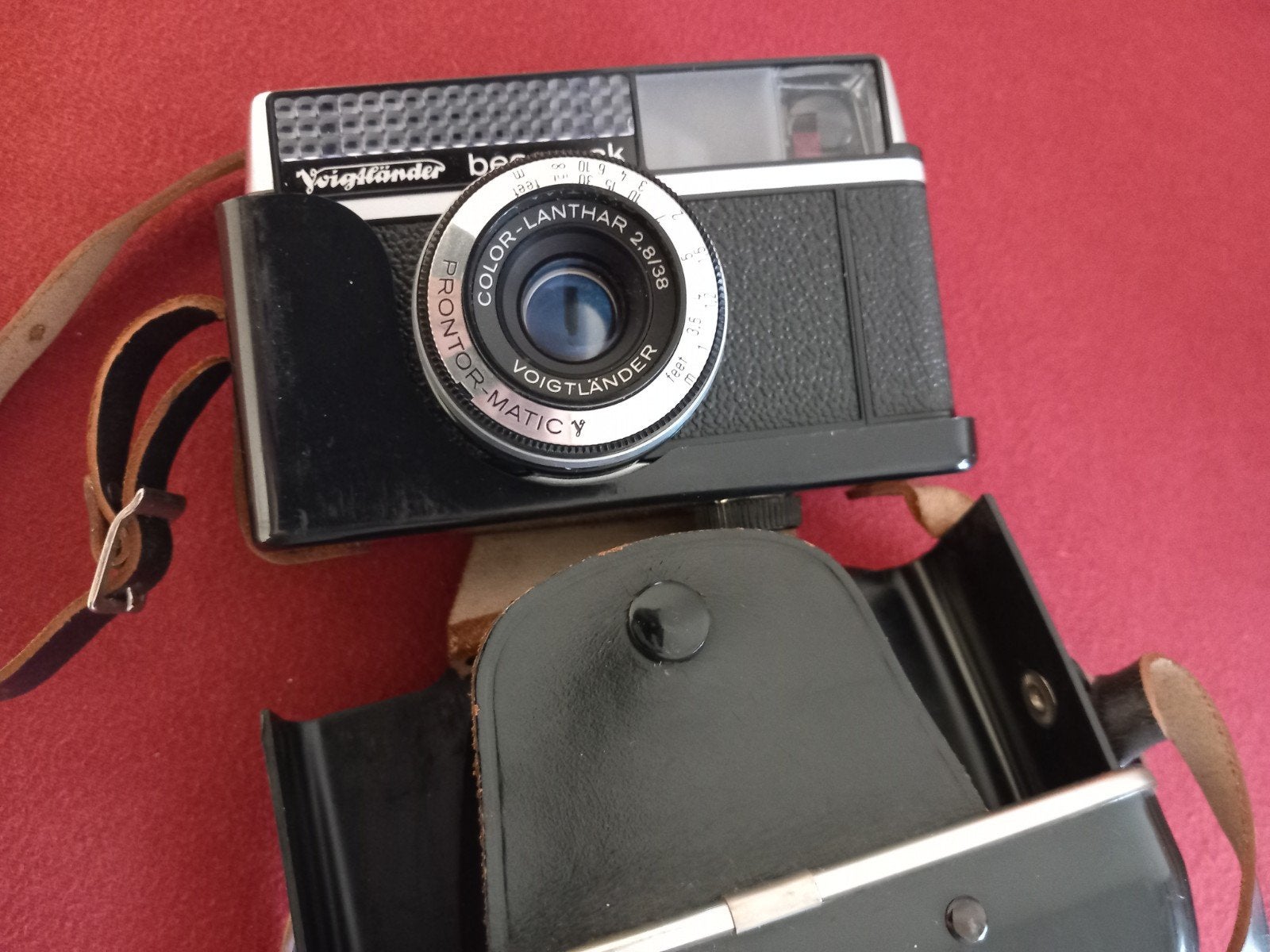 Voigtlãnder fototoestel in prima staat
Zelden gebruikt, Ophalen