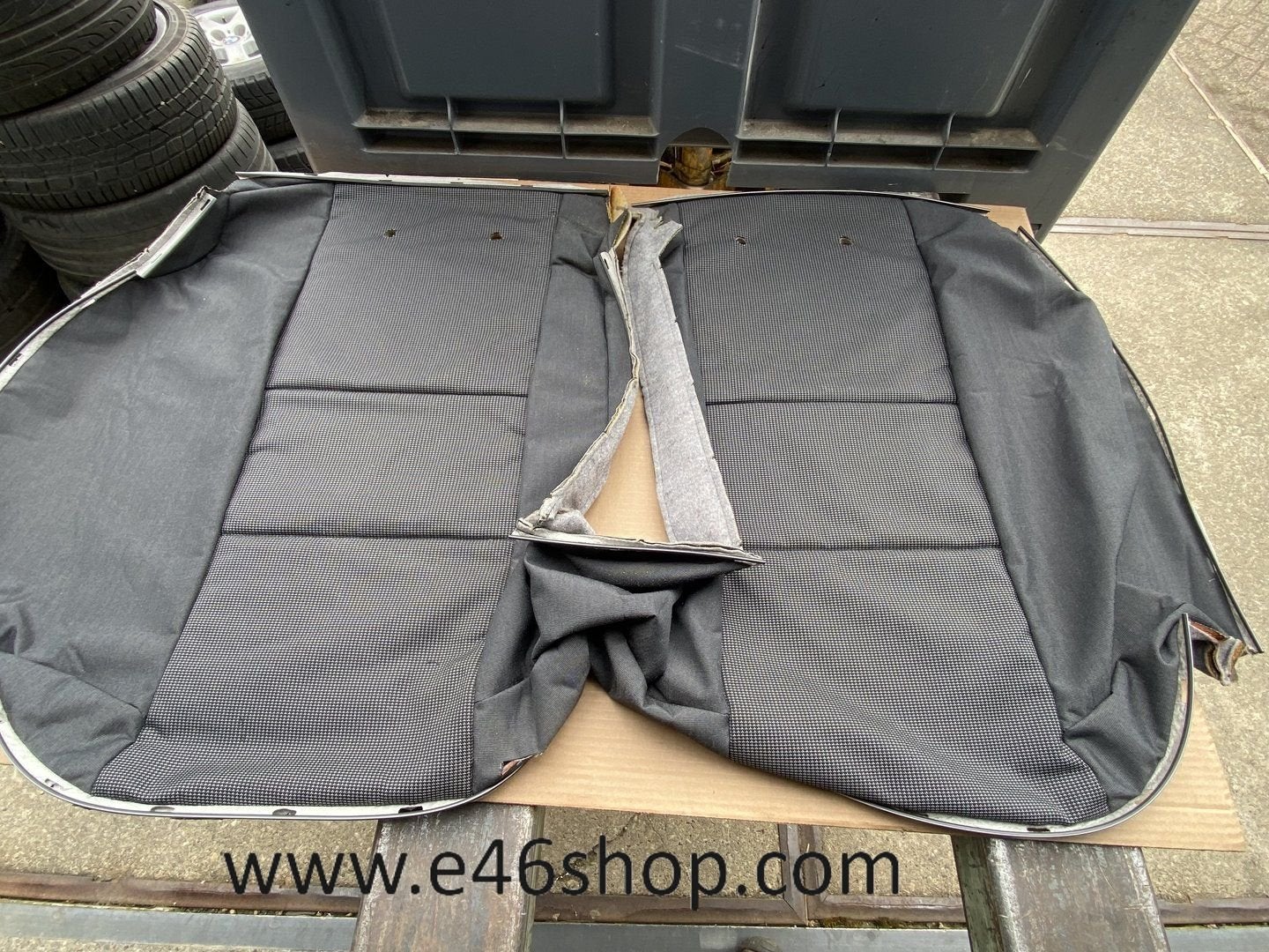 BMW 5 SERIE E60 ACHTERBANK BEKLEDING OEM 52207059606 NIEUW O, -, -, Nieuw, Ophalen of Verzenden