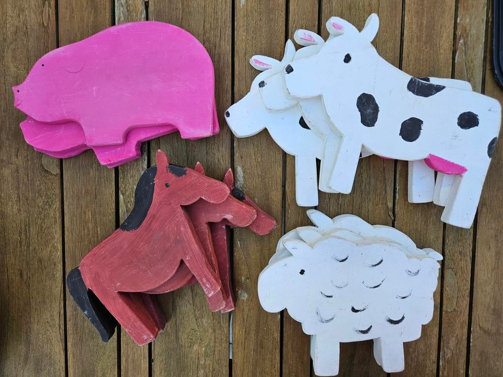 Houten boerderijdieren, Ophalen