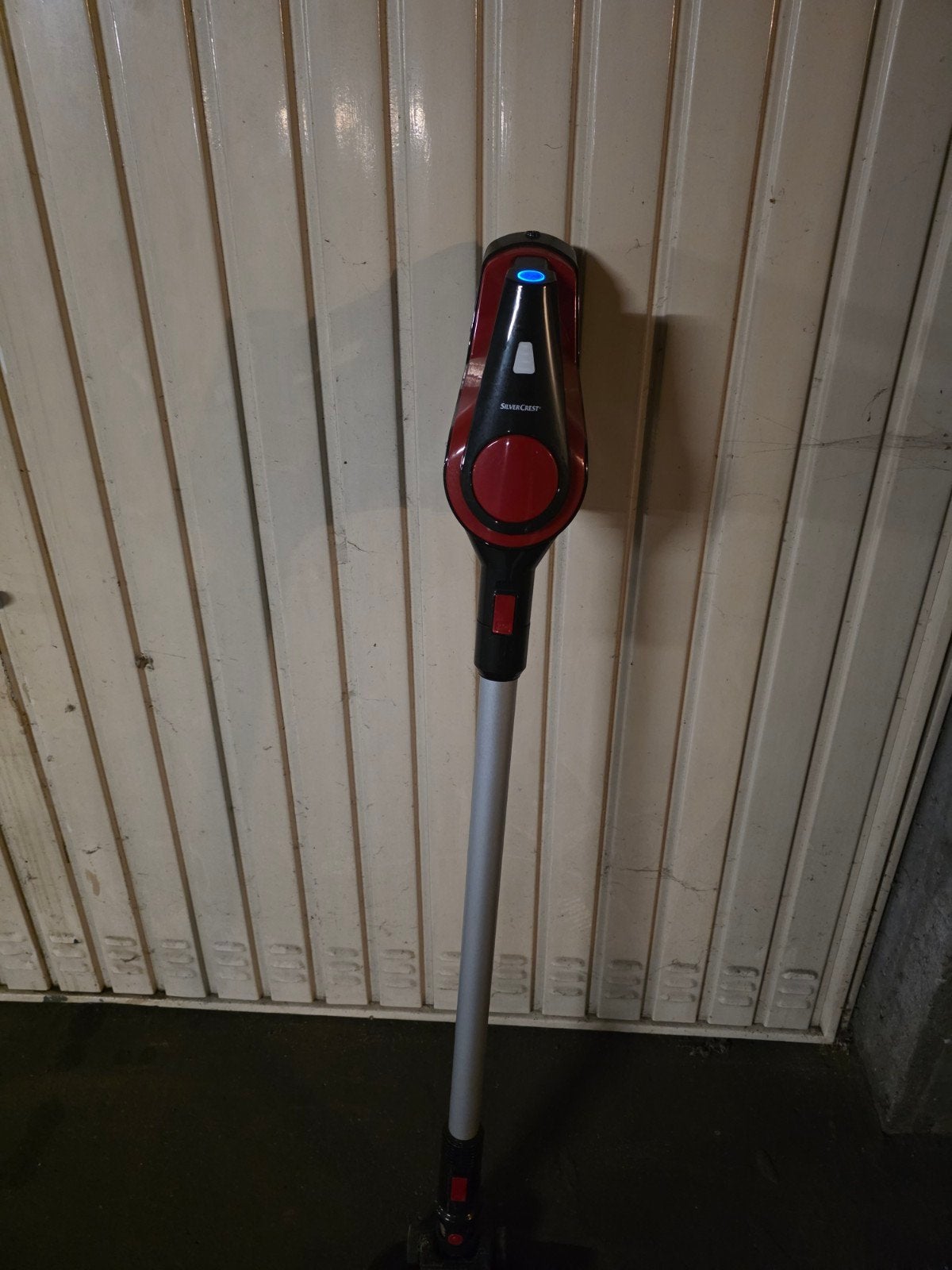Aspirateur balai sans fil SilverCrest SHAZ 22.2 B2, Enlèvement ou Envoi, Sans fil, Aspirateur balai