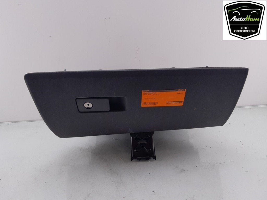 COMPARTIMENT A GANTS Volvo V70 (BW) (|39810153|39842907|), Utilisé, Volvo
