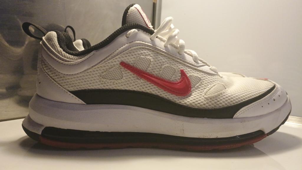 Nike Air Max pointure 40 en excellent état, proche du neuf., Enlèvement ou Envoi