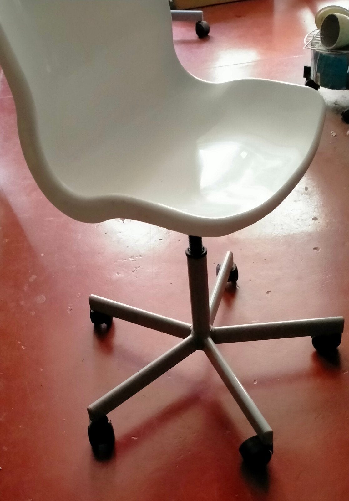 Snille Ikea stoel op wieltjes - 2 ex, Huis en Inrichting, Ophalen