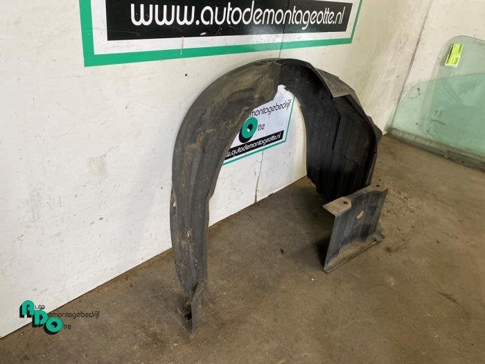 Passage de roue d'un Peugeot 107 (107 05-), Autos : Pièces & Accessoires, Carrosserie & Tôlerie, -, 3 mois de garantie, Utilisé