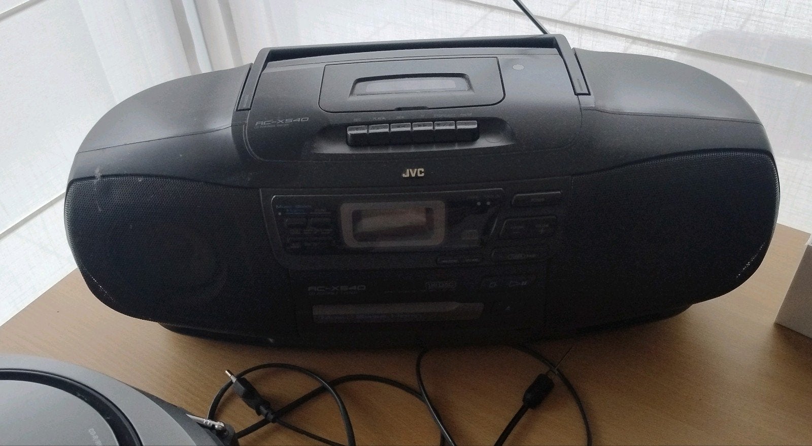JVC, Enlèvement, JVC