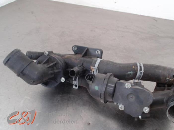 Boîtier thermostat d'un Renault Trafic, Renault, -, 3 mois de garantie, Utilisé