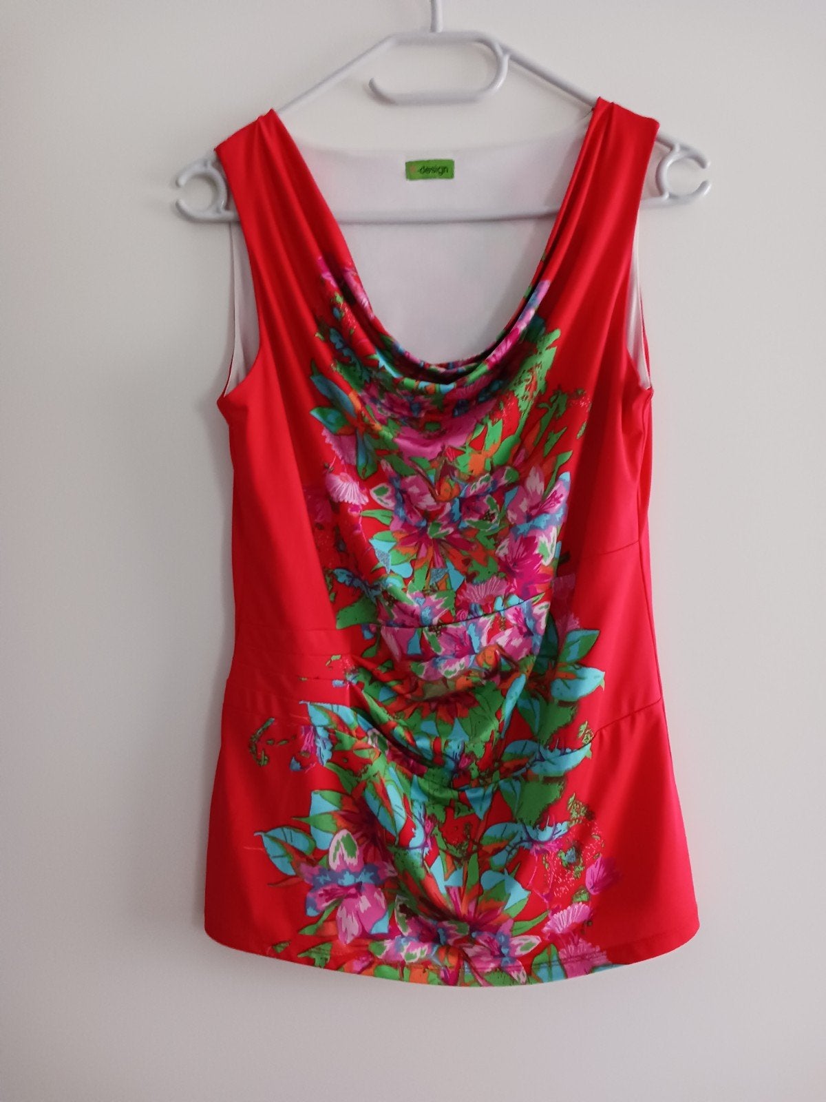 Rood topje merk K design te koop.M 38, Kleding | Dames, Topjes, Ophalen, Rood